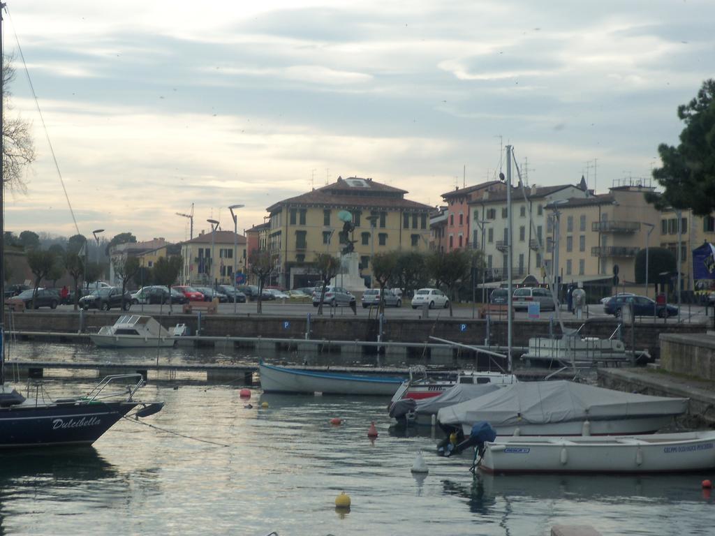 Albergo Marsari Peschiera del Garda Exterior photo